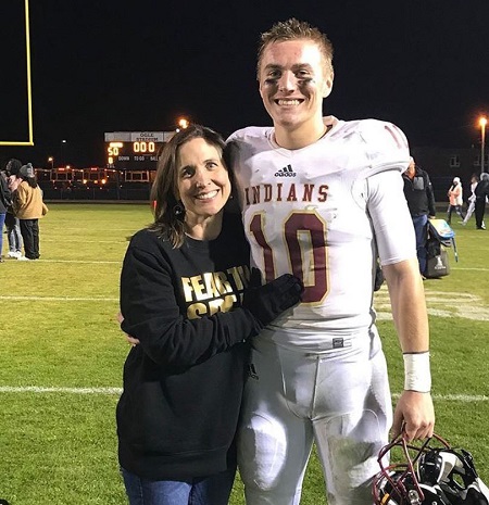 Bo Nix with his mother