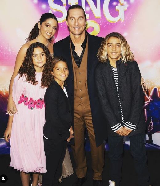 Camila Alves with her spouse and kids
