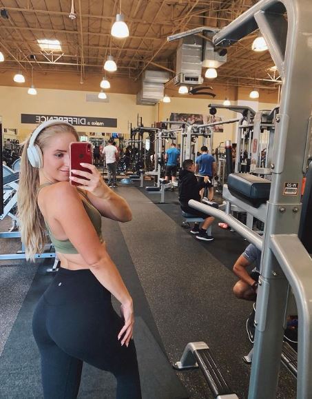 Caroline fitness career
