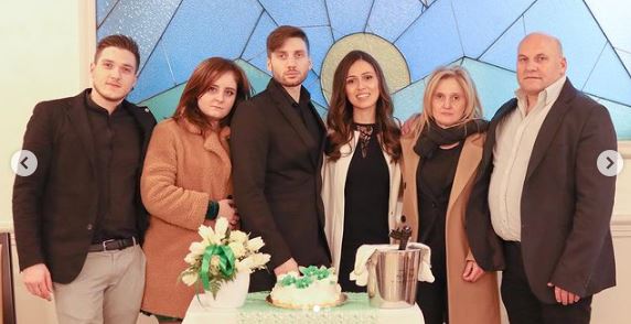 Cassia with her family