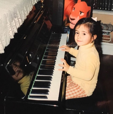 Charlotte Arnould childhood picture