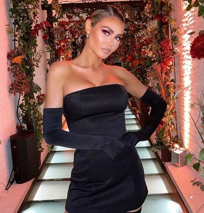 Chloe Sims Biography