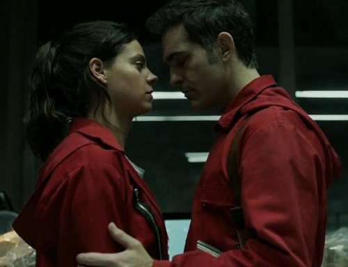 Clara Alvarado is famous for starring in Money Heist (TV Series) as Ariadna
