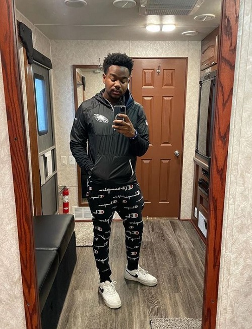 Dexter Darden Height, Weight & Body Statistics