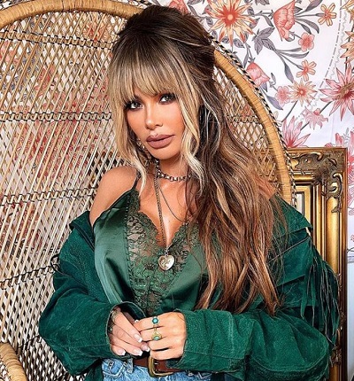 FAQ About Chloe Sims