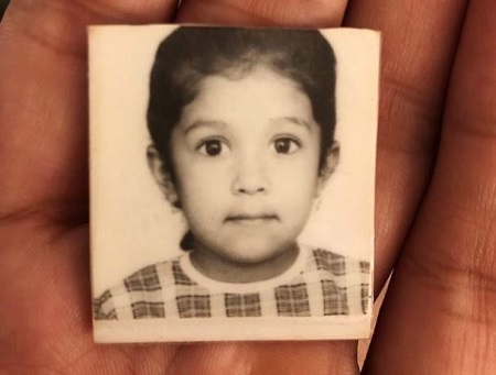 Harleen Sethi childhood picture