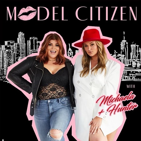 Hunter Mcgrady with her sister