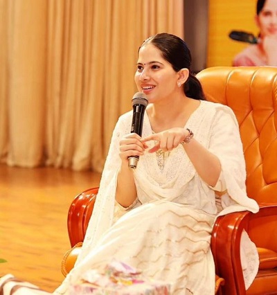 Jaya Kishori Ji is an Indian Religious leader, Motivational speaker, spiritual orator, singer, music artist, who has faith in Lord Krishna