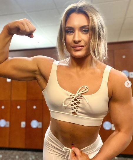 Jessica Woynilko is a bodybuilder