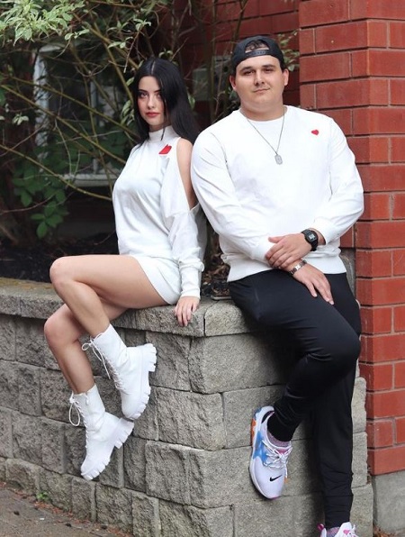 Julia Burch with her boyfriend