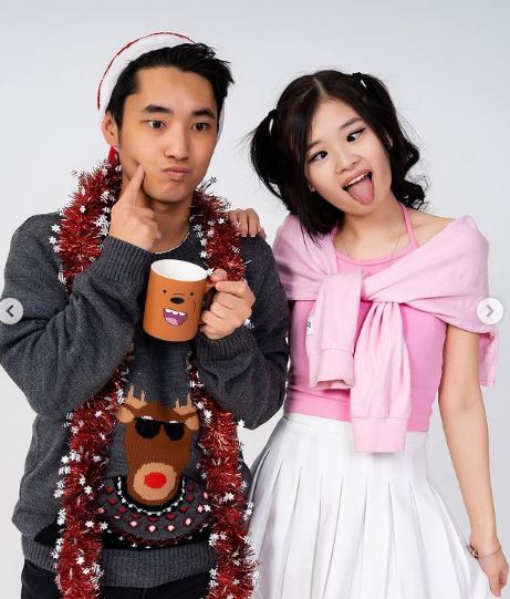 Kika Kim with her best friend