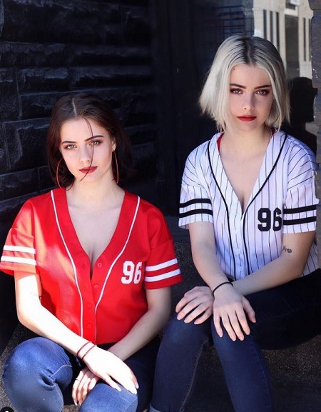 Lauren Burch with her twin sister Julia Burch