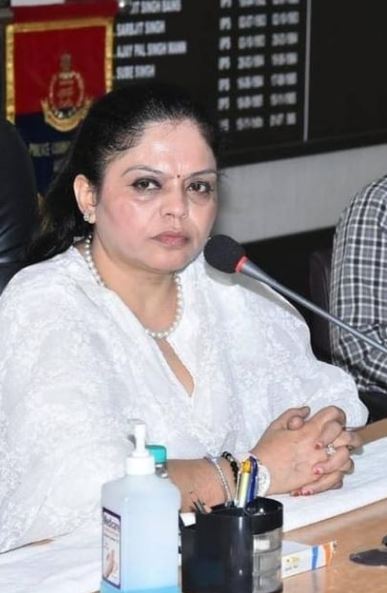 Manisha Gulati relationship