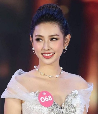 Nguyen Thuc Thuy Tien's first big contest was Miss Southern Region Vietnam 2017