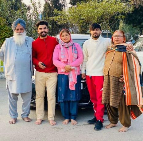 Nishan Khehra with his family