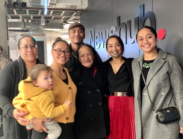 Oriini Kaipara with her family