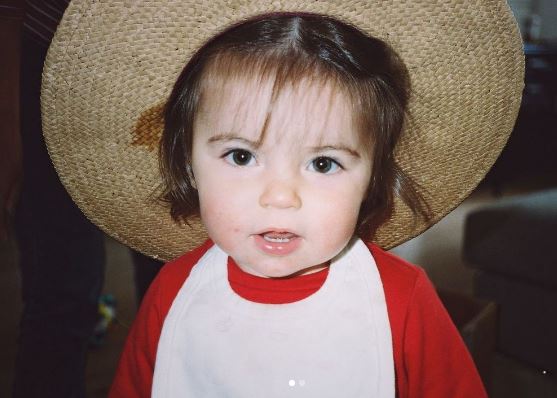 Penelope Kvyat old picture