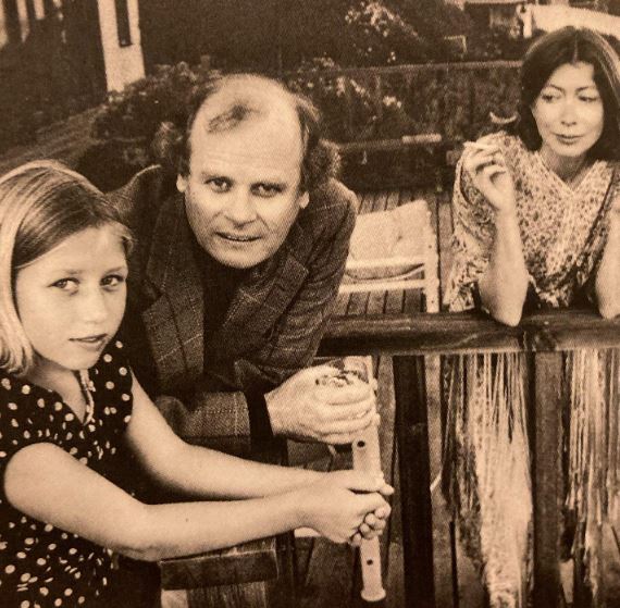 Quintana Roo with her father John Gregory Dunne and mother Joan Didion