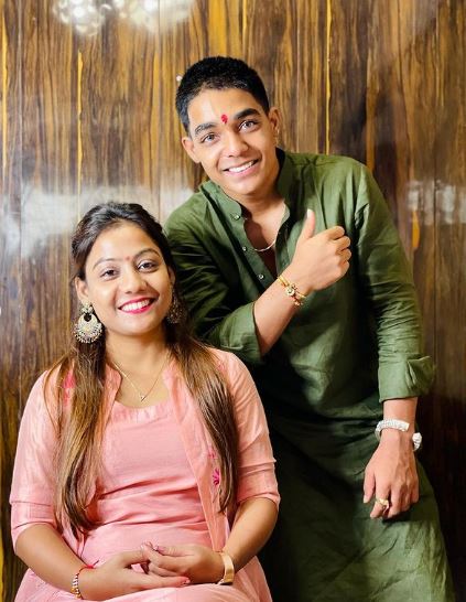 Rohit with his sister Rohini Zinjurke