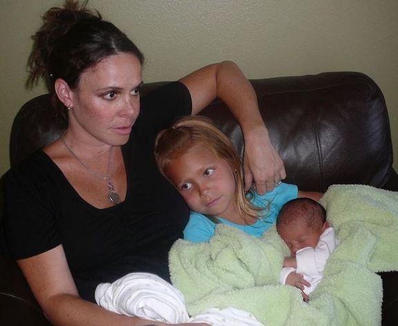 Ruby Rose Turner with her mother and sister
