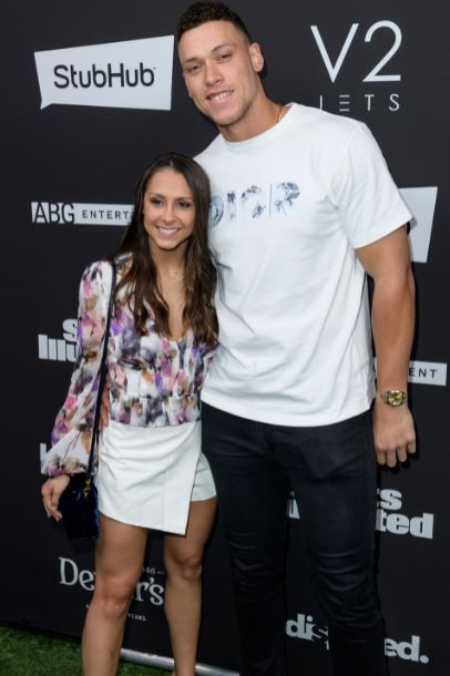 Samantha Bracksieck height