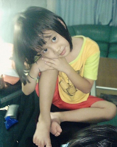 Shania Junianatha childhood picture