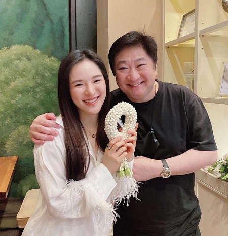 Sutatta Udomsilp with her father Surasak Udomsilp