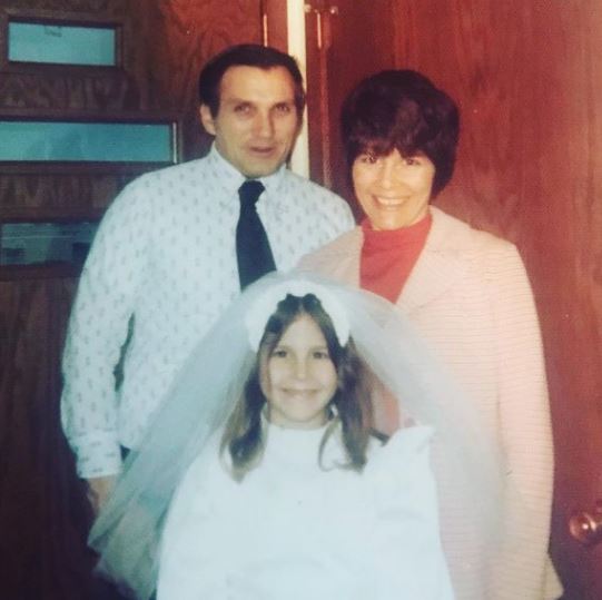 Tiffany Ortiz old image with her parents