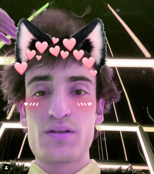 Tobias Dray likes to use Snapchat filters