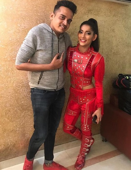 Vartika Jha Husband, Boyfriend Name & Relationships
