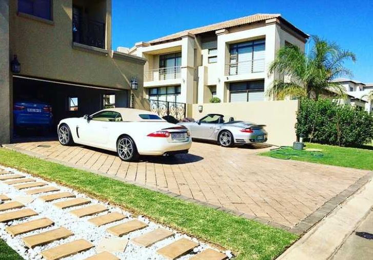 Vusi Thembekwayo house