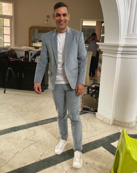 Ankur Warikoo height