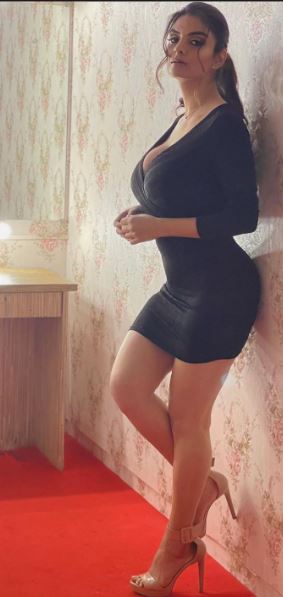 Anveshi Jain height
