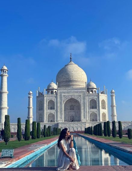 Anveshi Jain likes traveling