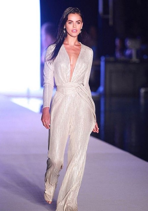 Brooks Nader is signed by New York Models, Women360 NY, NEXT Miami, and Women LA