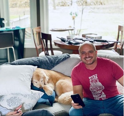Carl Brizzi with his pet