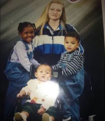 Cuban with her siblings and mother