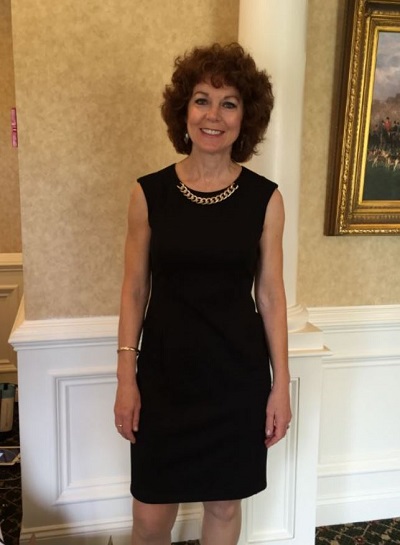 Donna Palomba height is 5 feet 6 inches