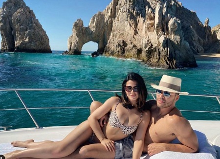 Emeraude Toubia Age, Birthday & Zodiac Sign