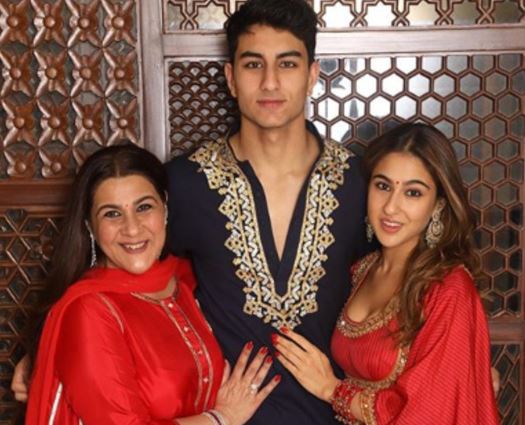 Ibrahim Ali Khan with his mom Amrita Singh and sister Sara