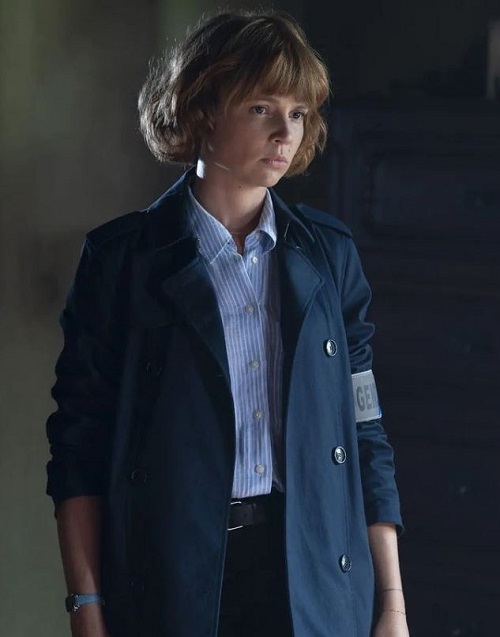 Juliet Lemonnier is best known for her work in Hôtel de la plage (2014), Play (2019) and Je suis venue les mains vides (2017)