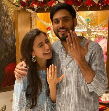 Krisha Shah Husband, Wedding Details & Engagement