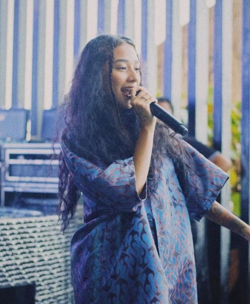 Lizeth Selene started singing at a very young age
