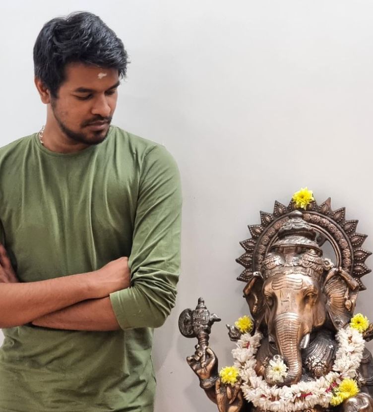 Madan Gowri is a devotee of Lord Ganesha