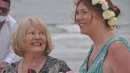Miranda Fryer with her mother