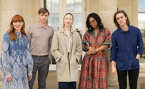Poppy Gilbert was photographed alongside the cast of Chloe