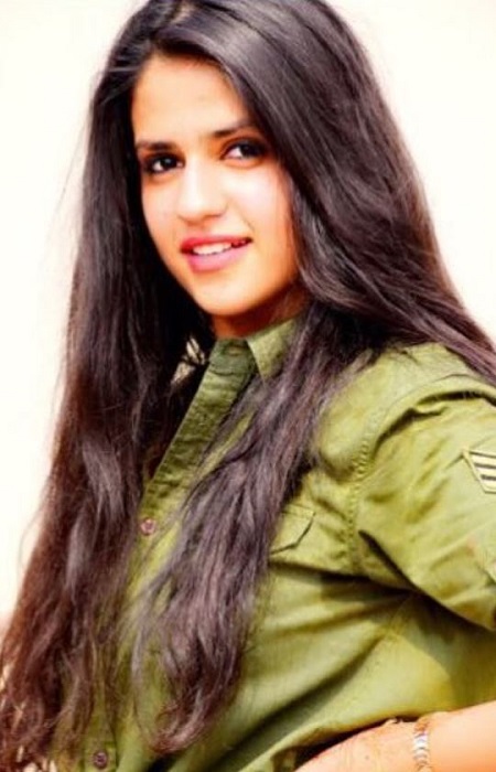 Pranjal Dahiya old picture