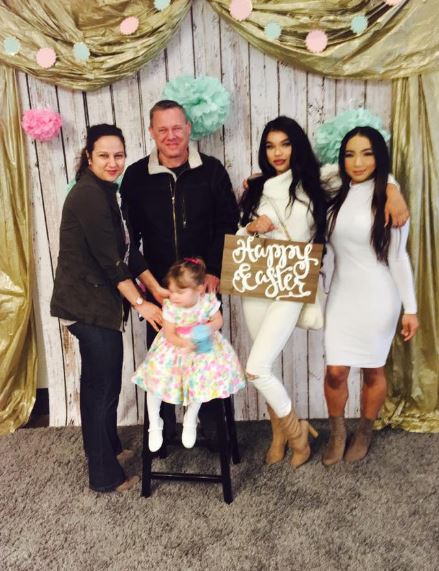 Reina Westberg with her family