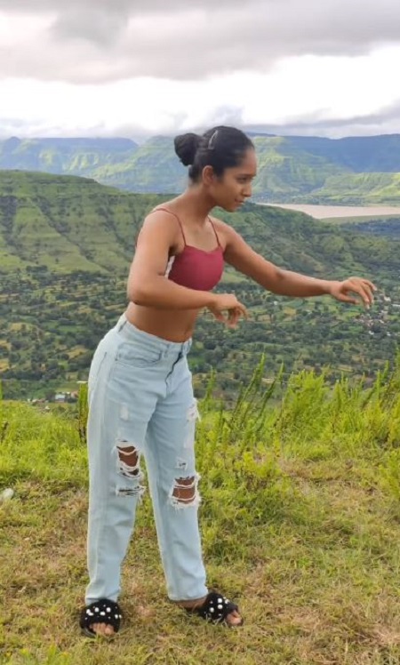 Saumya Kamble Height, Weight & Physical Appearance
