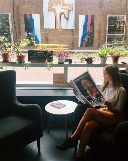 Sofie Eifertinger loves to read newspaper